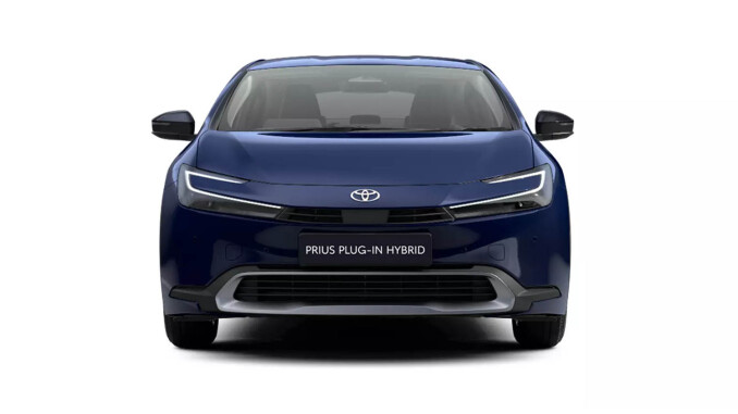 Toyota Prius 2.0 PHEV Design 5dr CVT Hatchback - Image 2